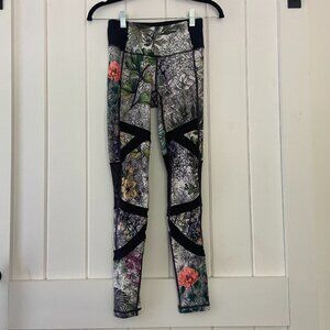 Calia Limited Edition Floral Leggings with Mesh Detail and Hidden Pocket Size XS